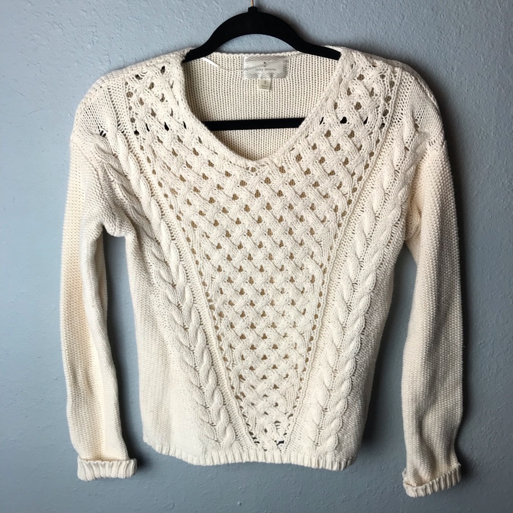 Anthropologie Ruby Moon Sweater cable knit cream‎